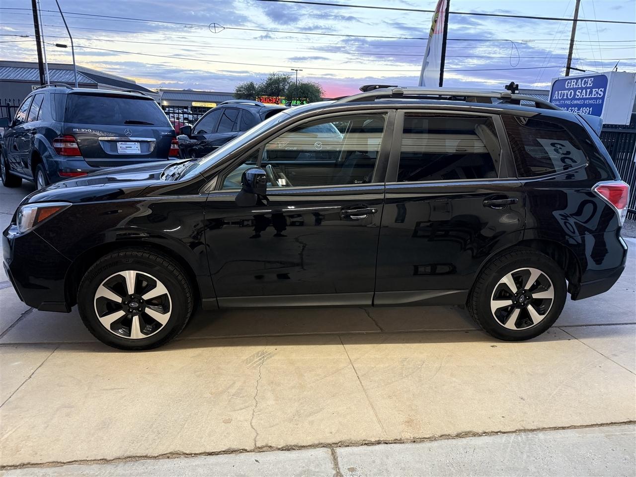 Subaru Forester 2.5i Premium PZEV CVT 2017