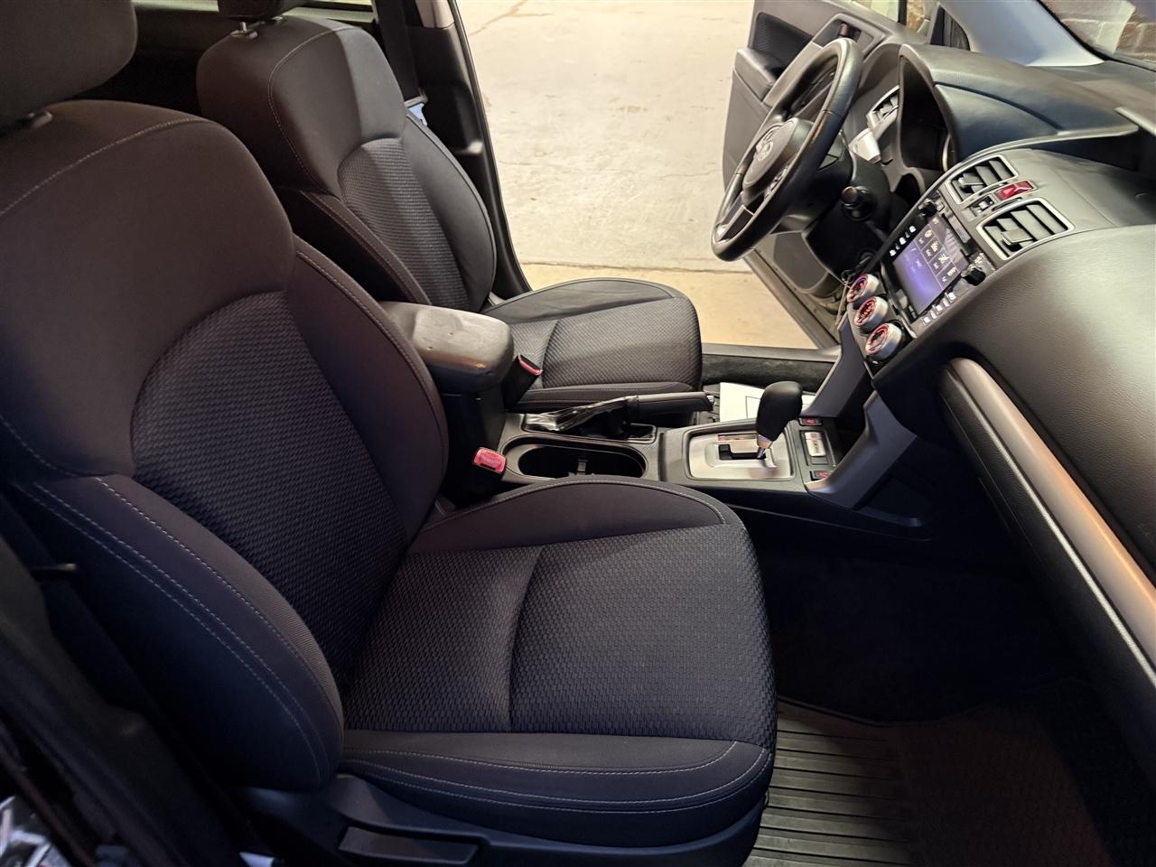 Subaru Forester 2.5i Premium PZEV CVT 2017