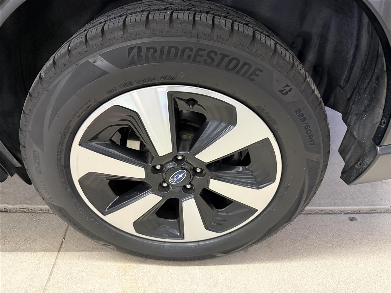 Subaru Forester 2.5i Premium PZEV CVT 2017
