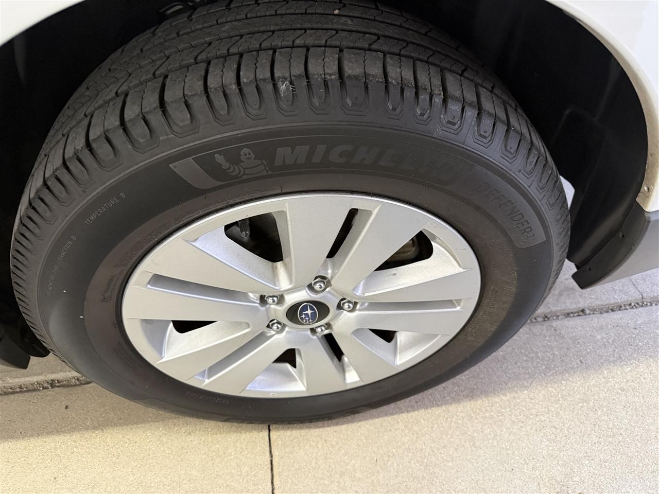 Subaru Outback 2.5i Premium 2019