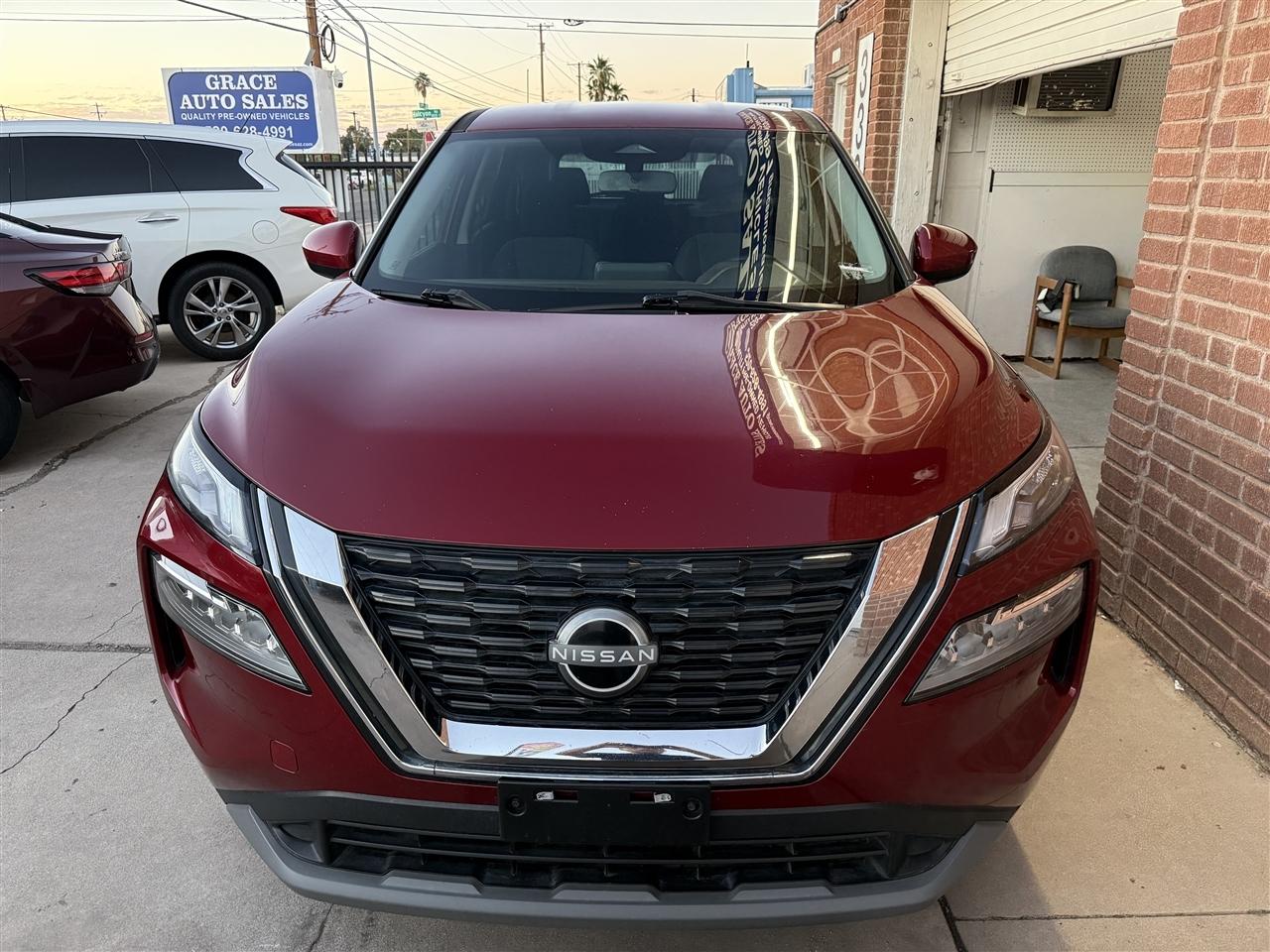 Nissan Rogue photo 4
