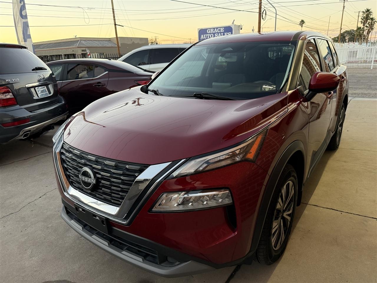 Nissan Rogue photo 5