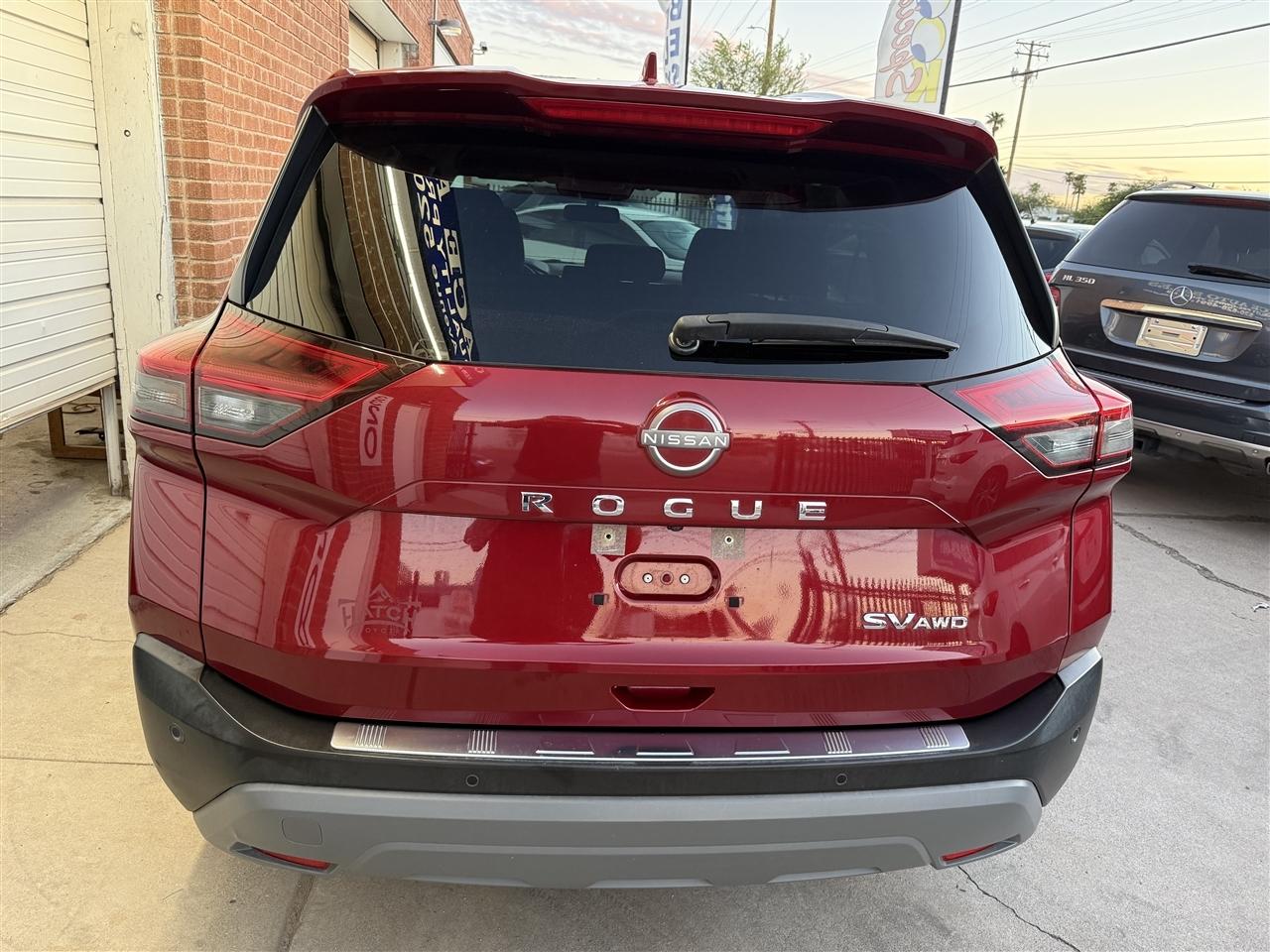 Nissan Rogue photo 9