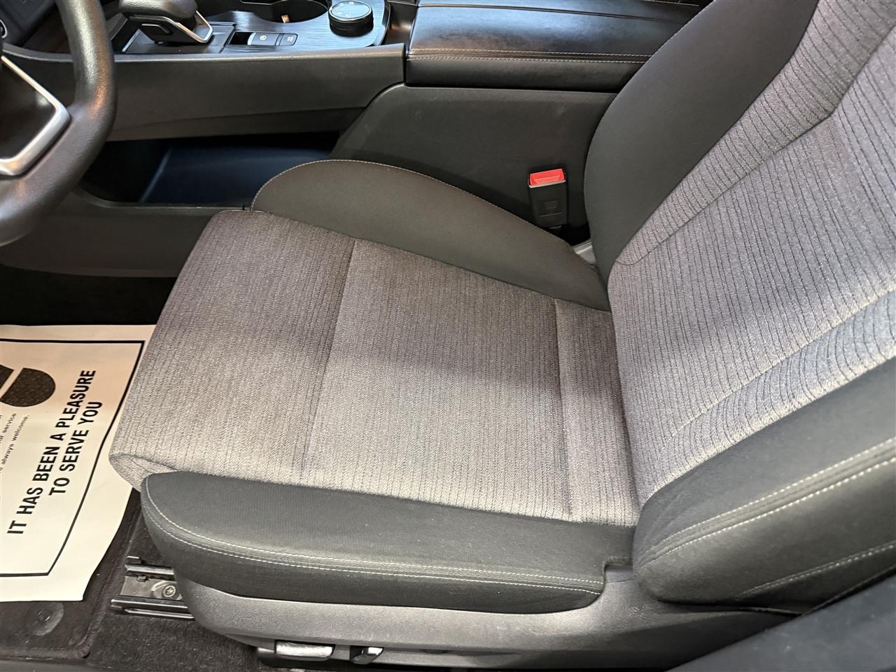Nissan Rogue photo 19