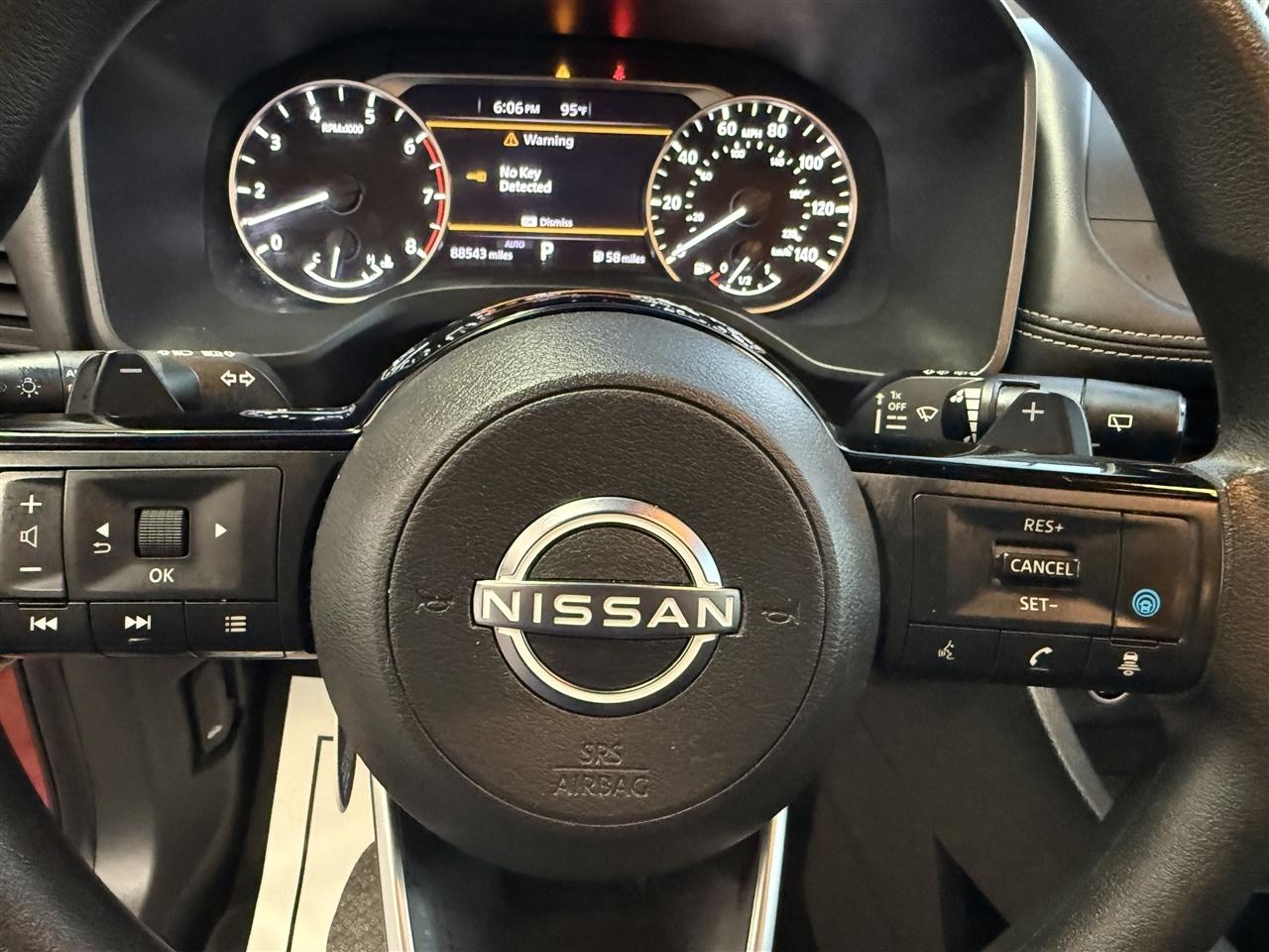 Nissan Rogue photo 21