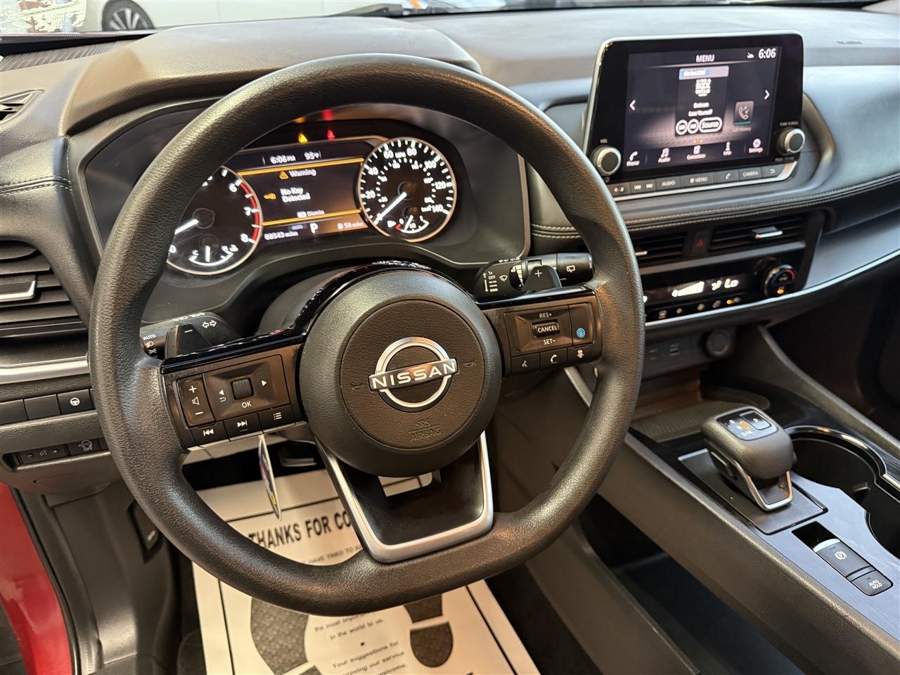 Nissan Rogue photo 22