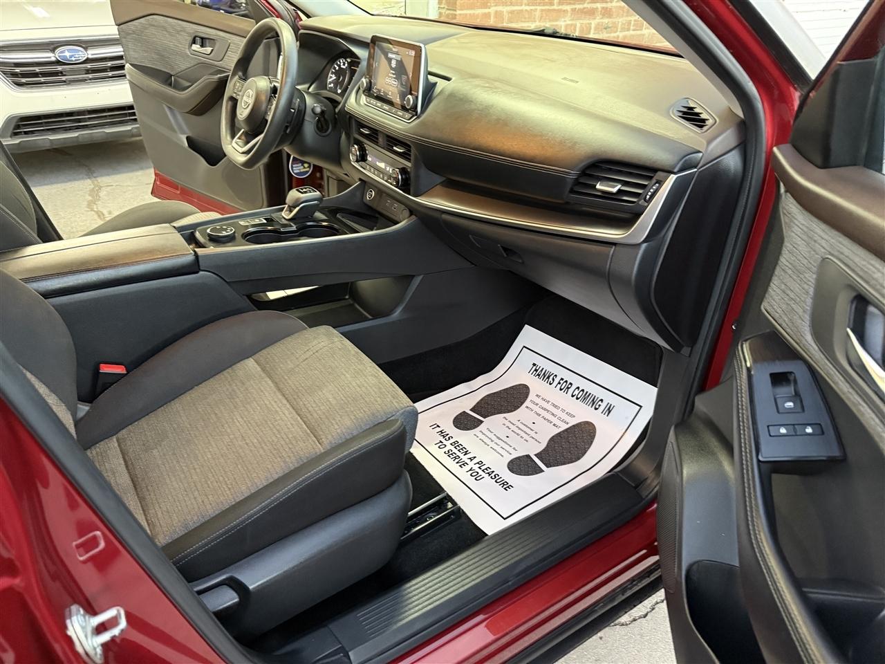 Nissan Rogue photo 31