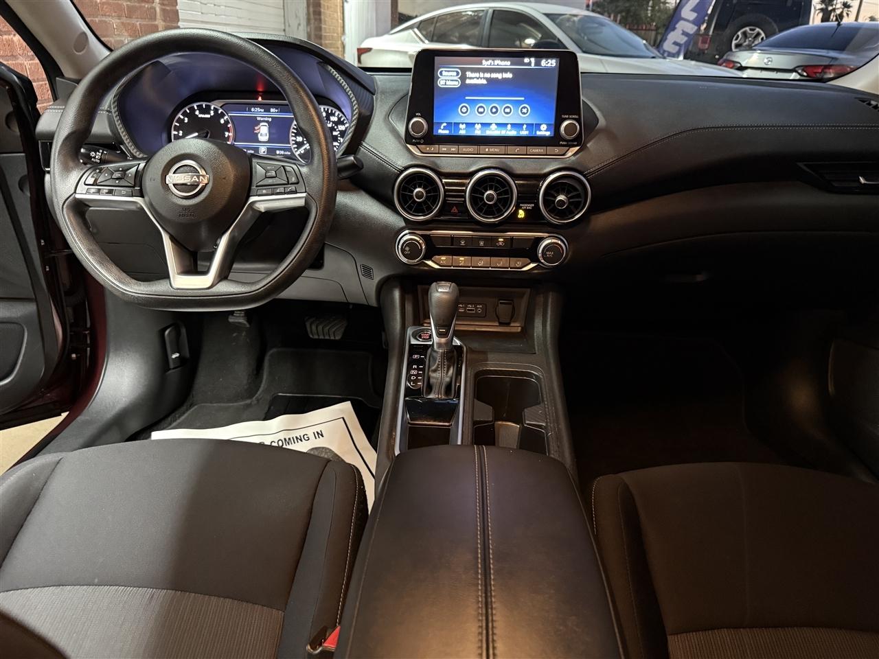 Nissan Sentra photo 3