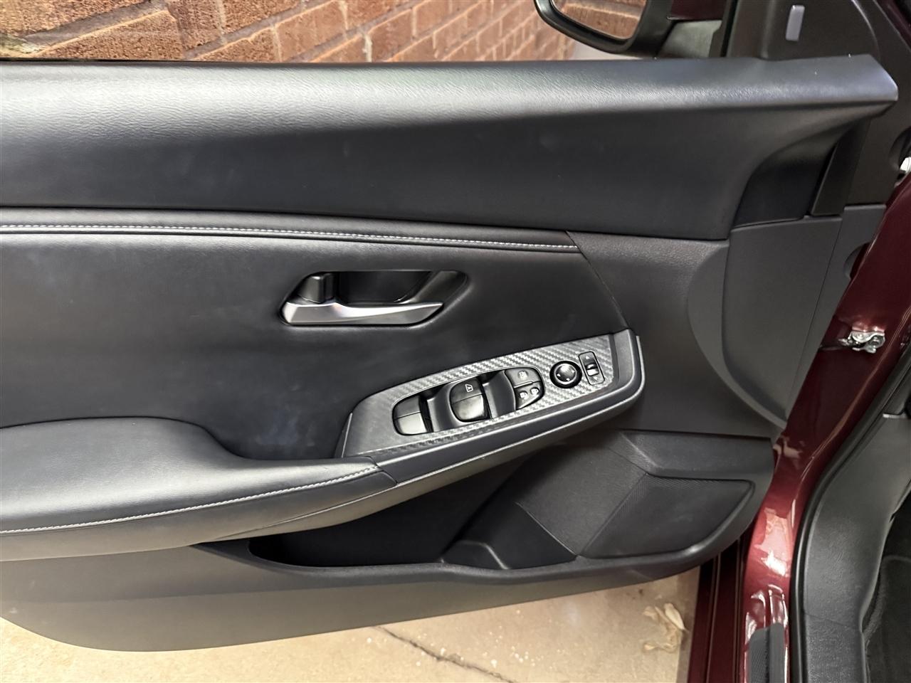 Nissan Sentra photo 24