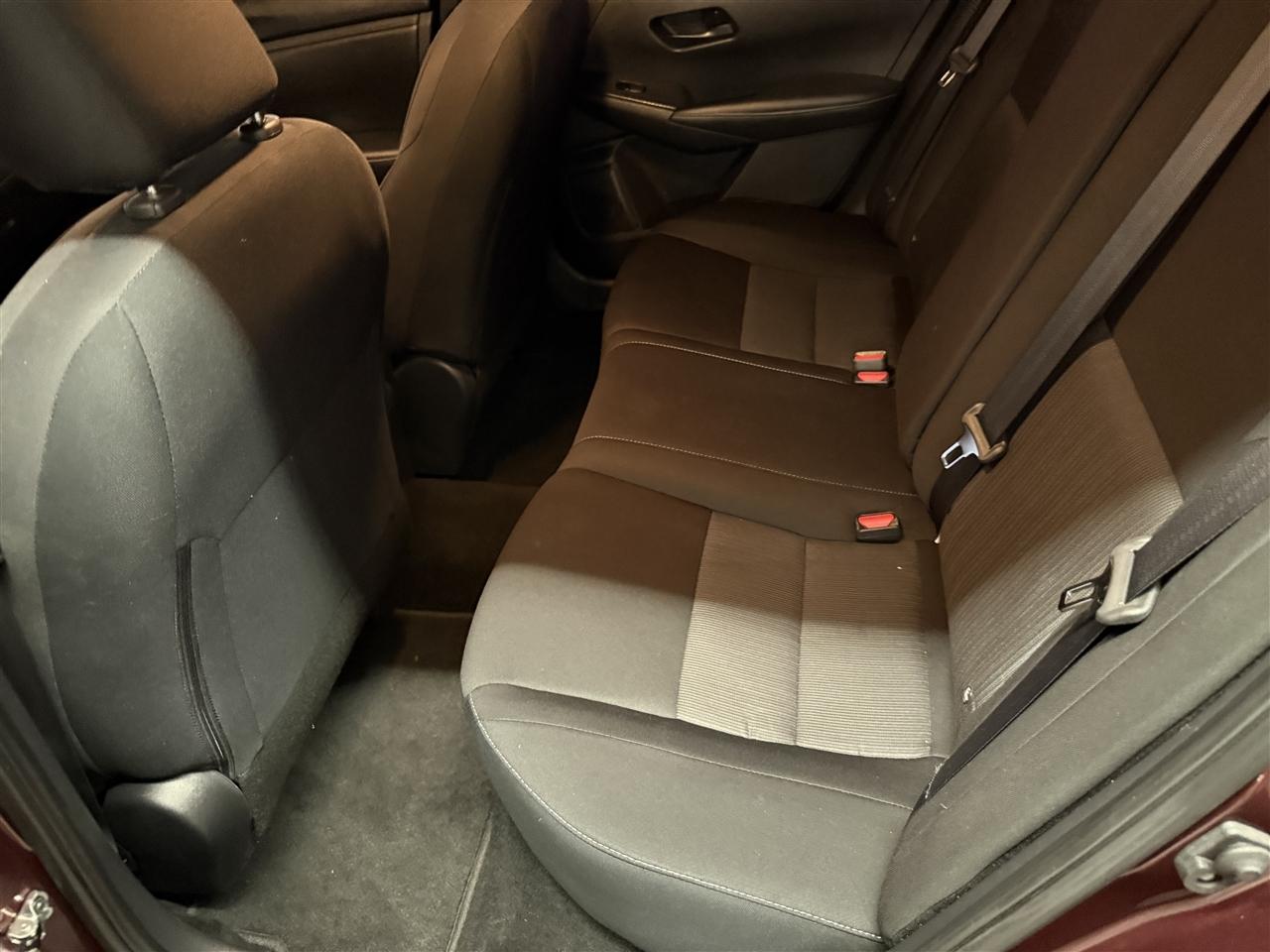 Nissan Sentra photo 25