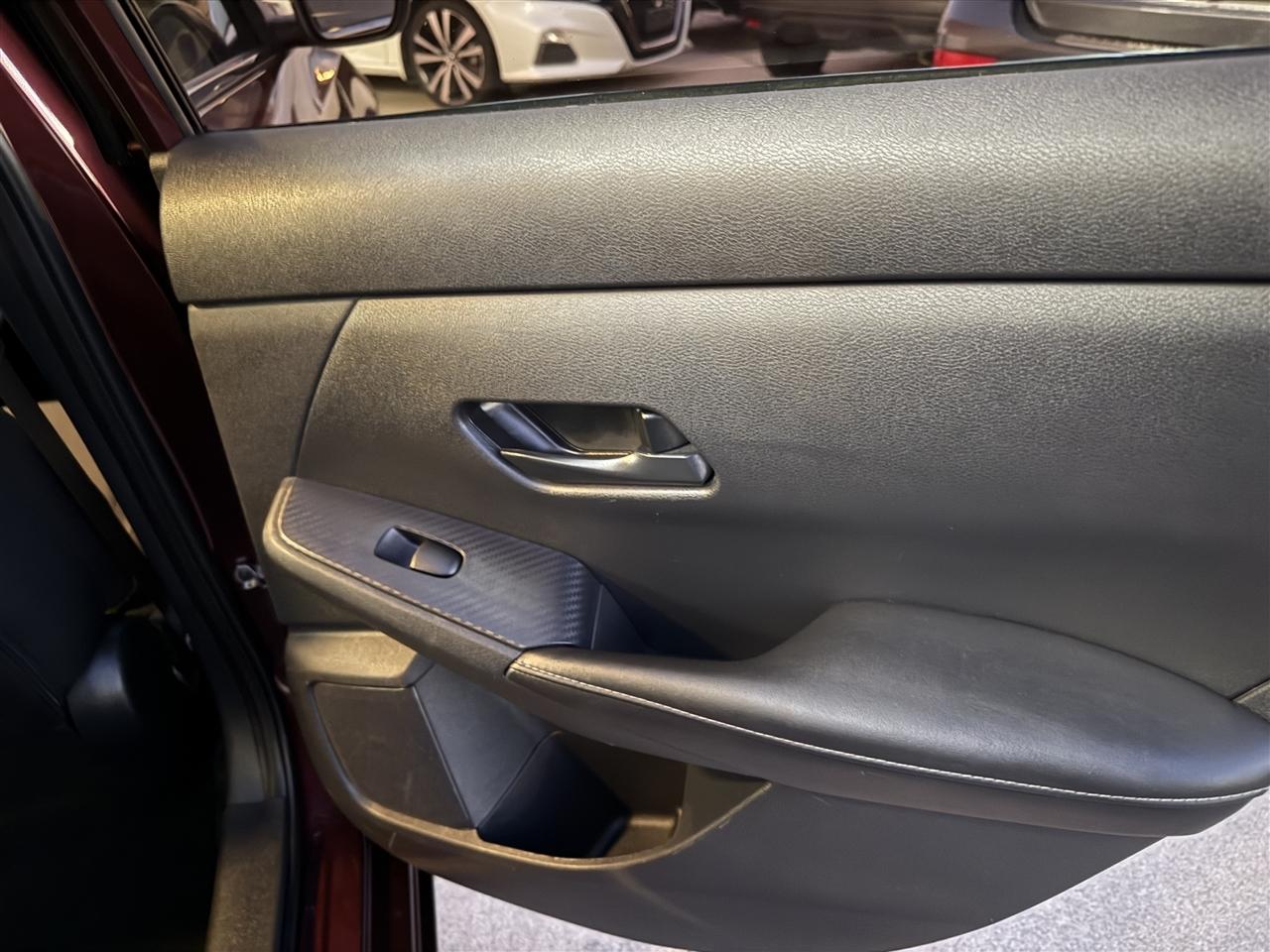 Nissan Sentra photo 32