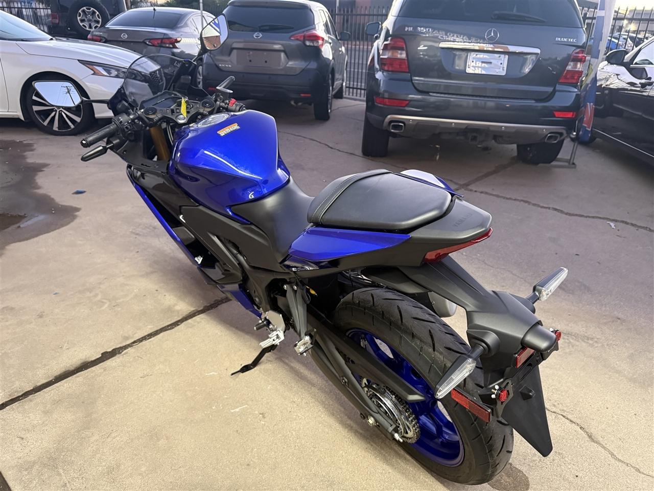 Yamaha-Linhai YZF-R3  2025