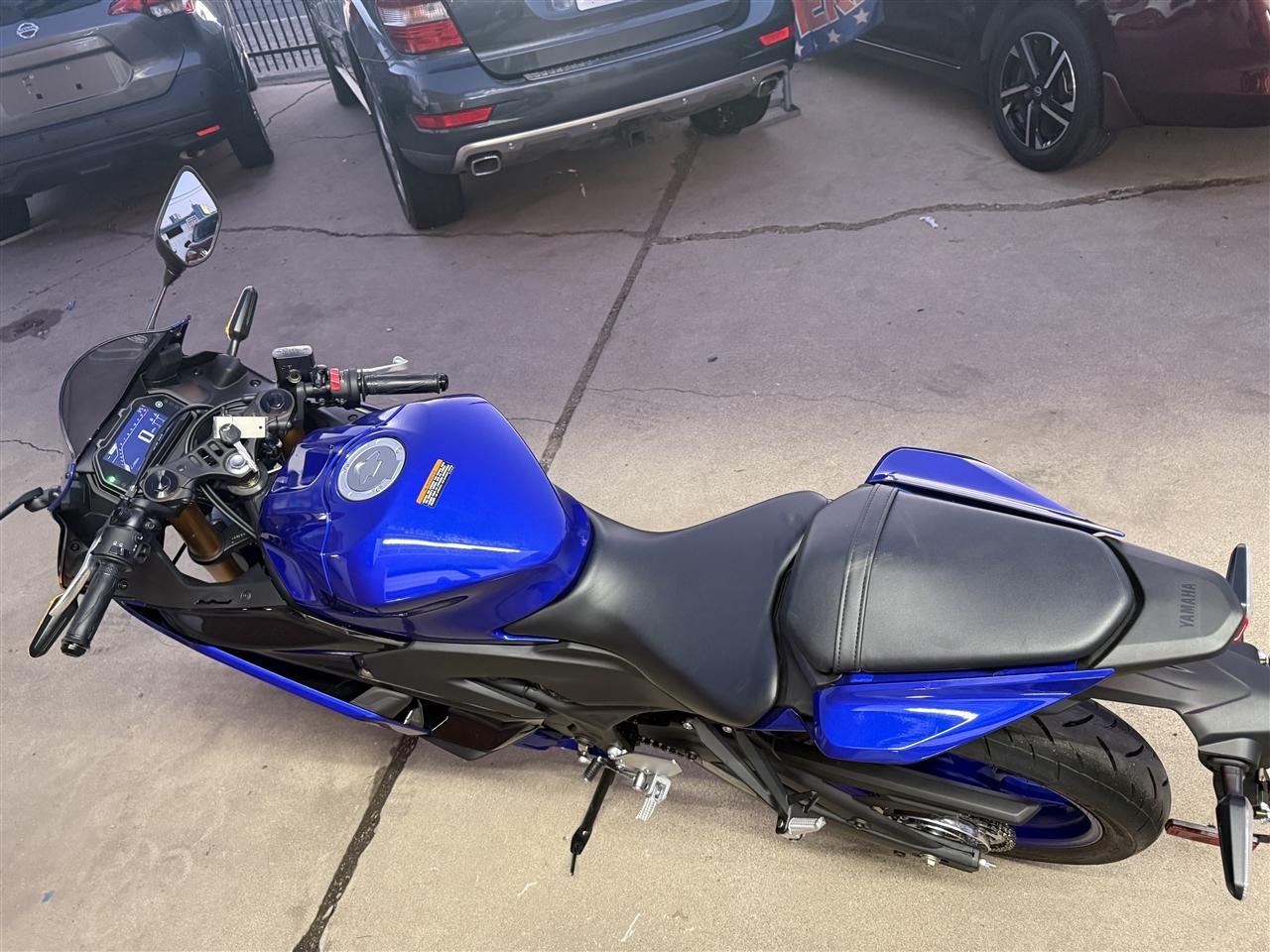 Yamaha-Linhai YZF-R3  2025