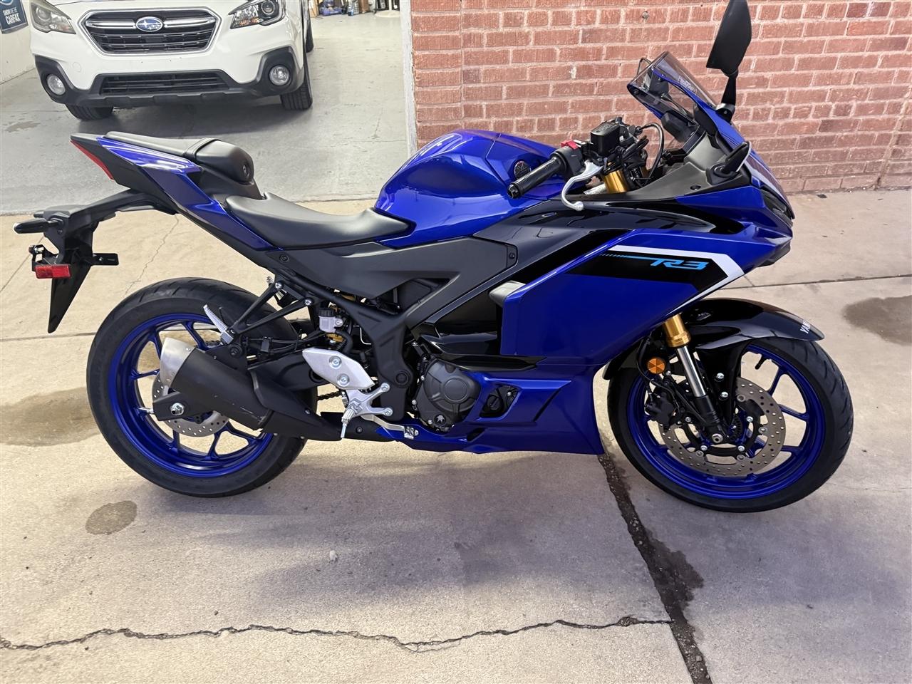 Yamaha-Linhai YZF-R3  2025