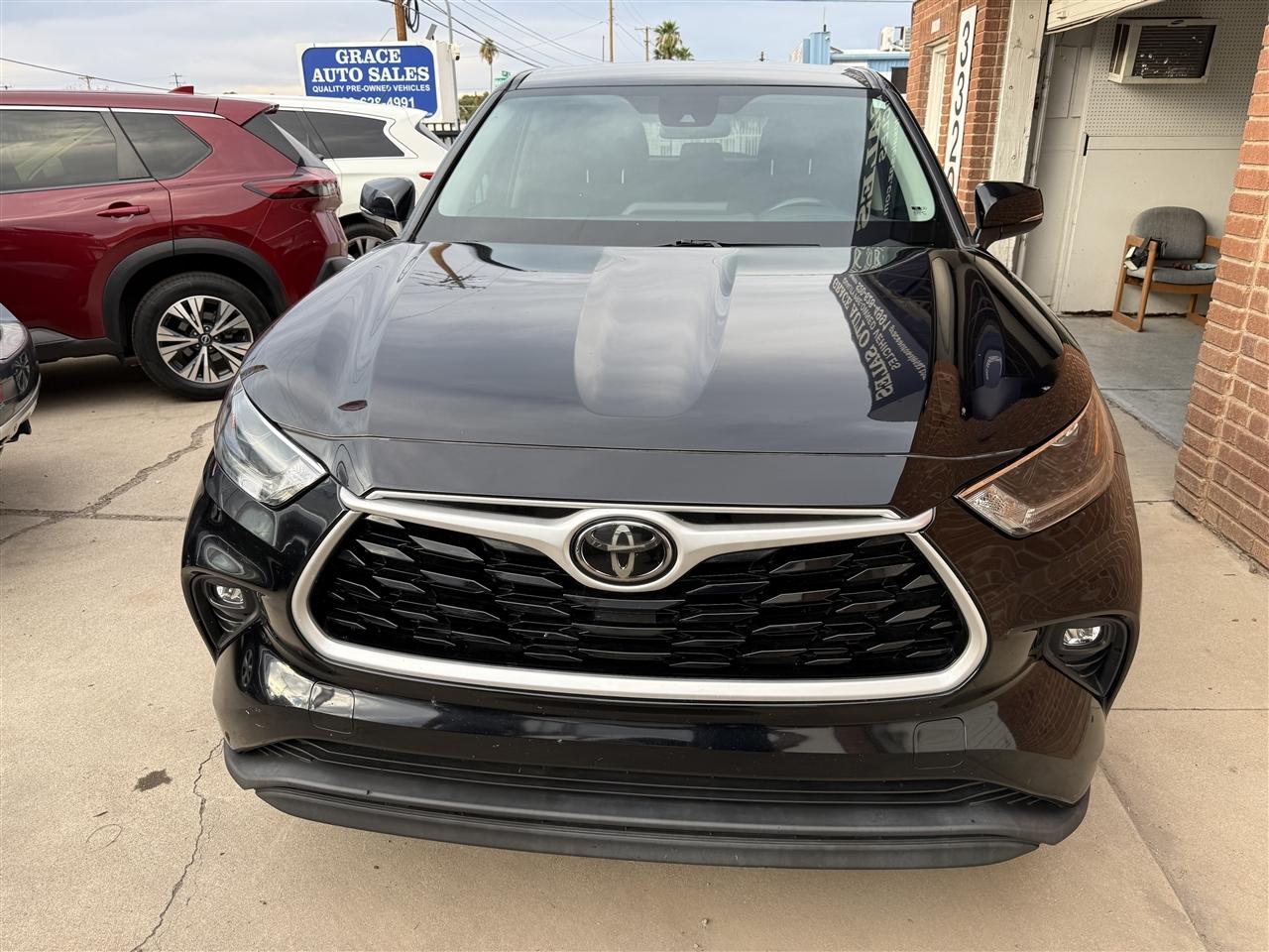 Toyota Highlander LE AWD V6 2021