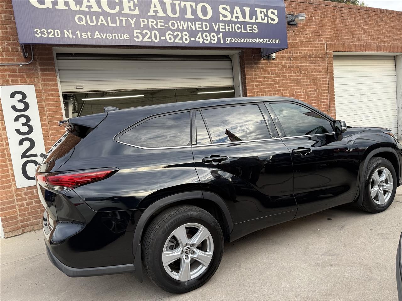 Toyota Highlander LE AWD V6 2021