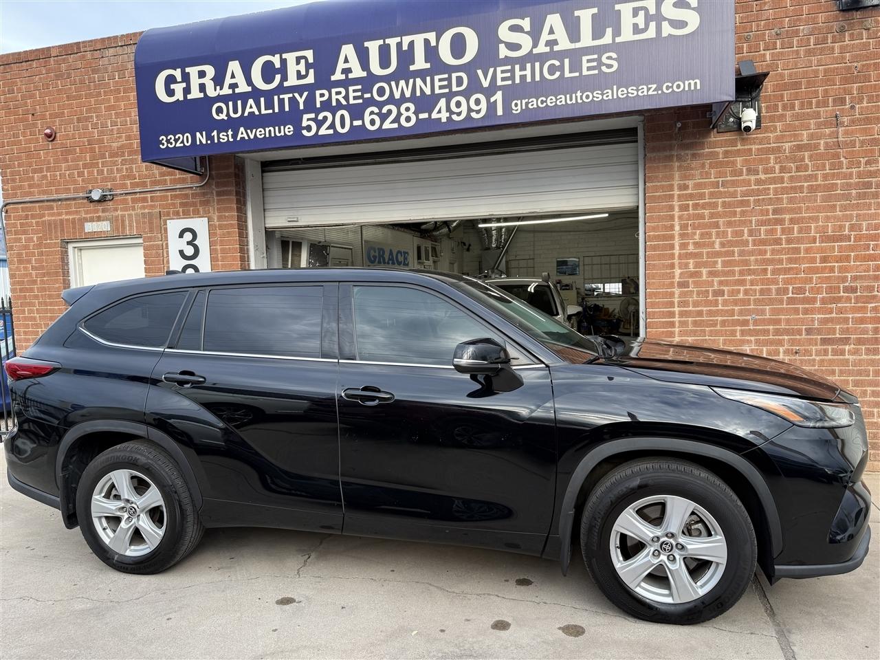 Toyota Highlander LE AWD V6 2021