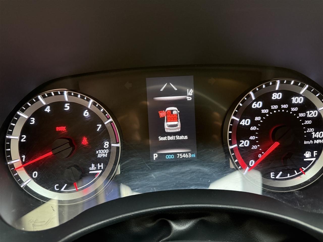 Toyota Highlander LE AWD V6 2021