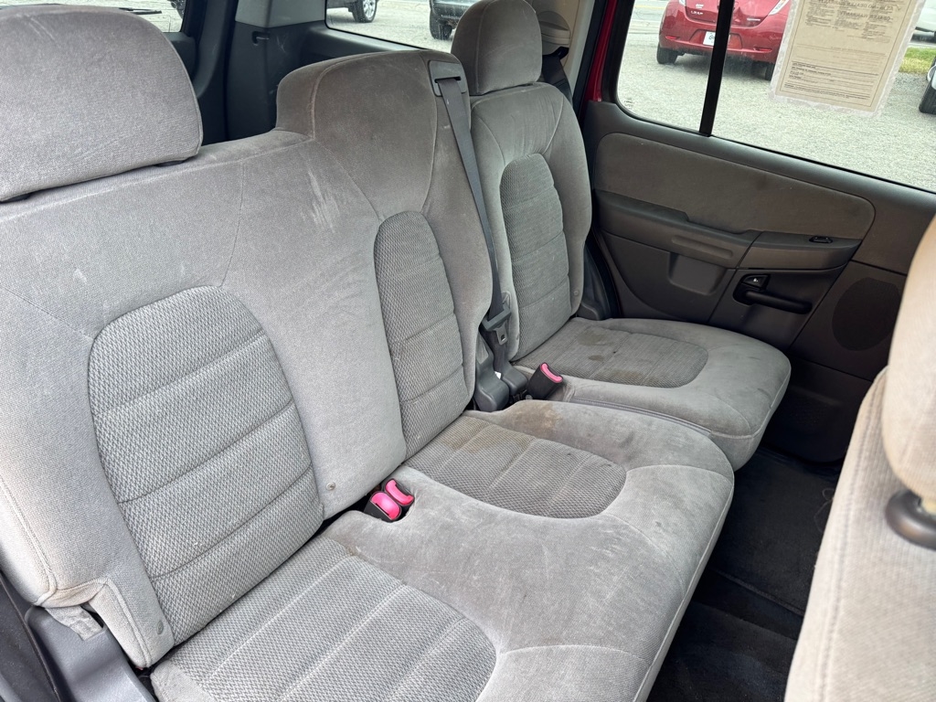 Ford Explorer  2005