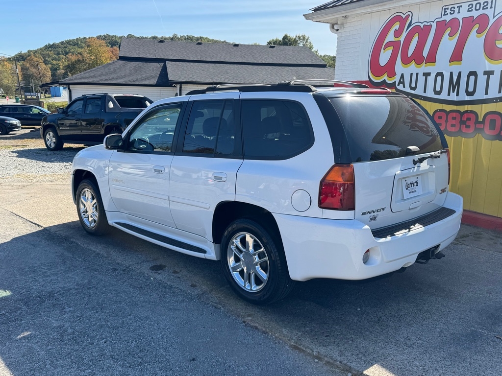 GMC Envoy  2006