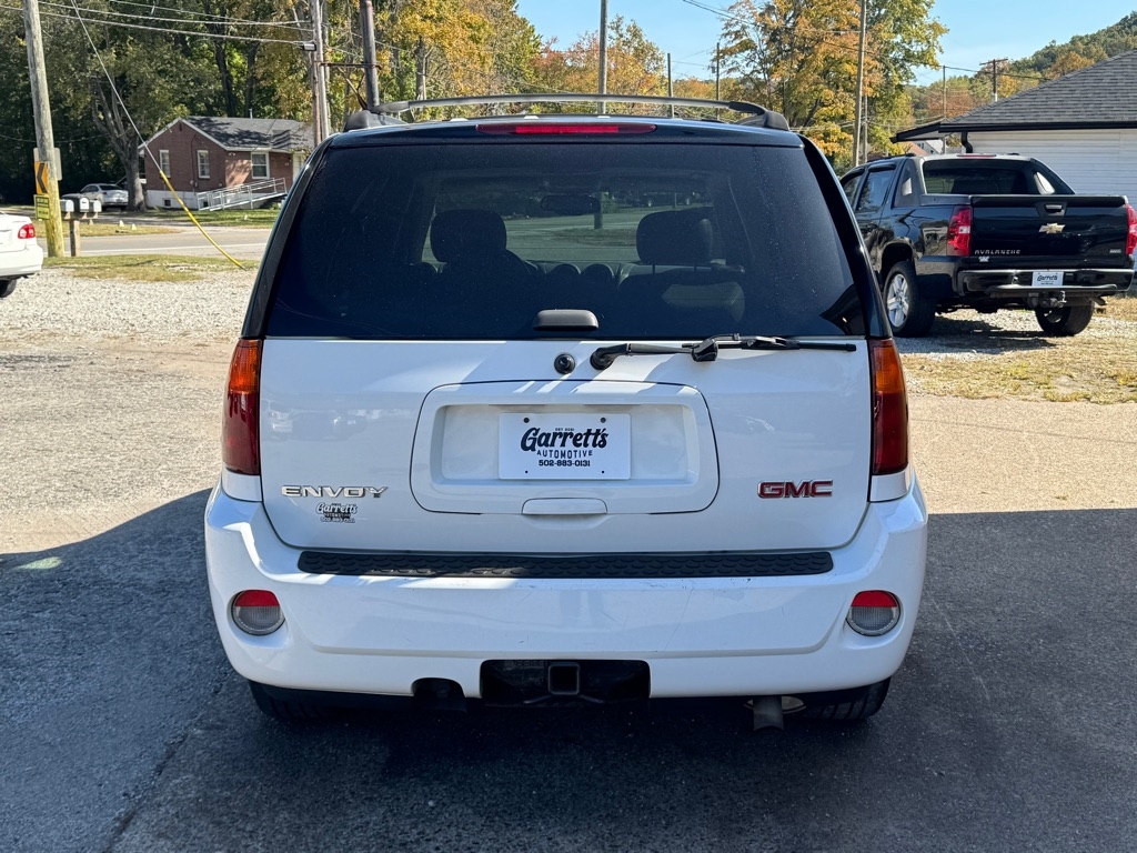 GMC Envoy  2006