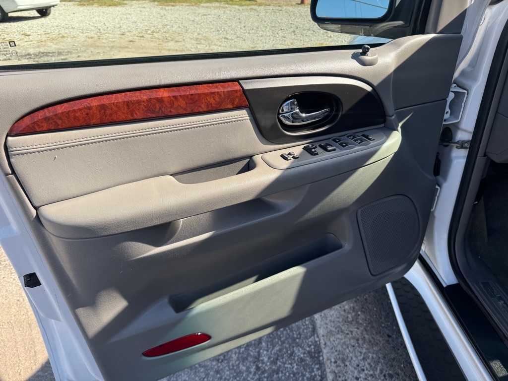 GMC Envoy  2006