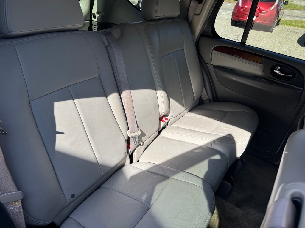GMC Envoy  2007