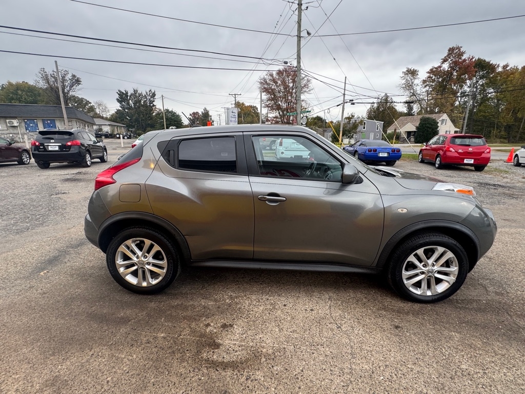 Nissan Juke  2012