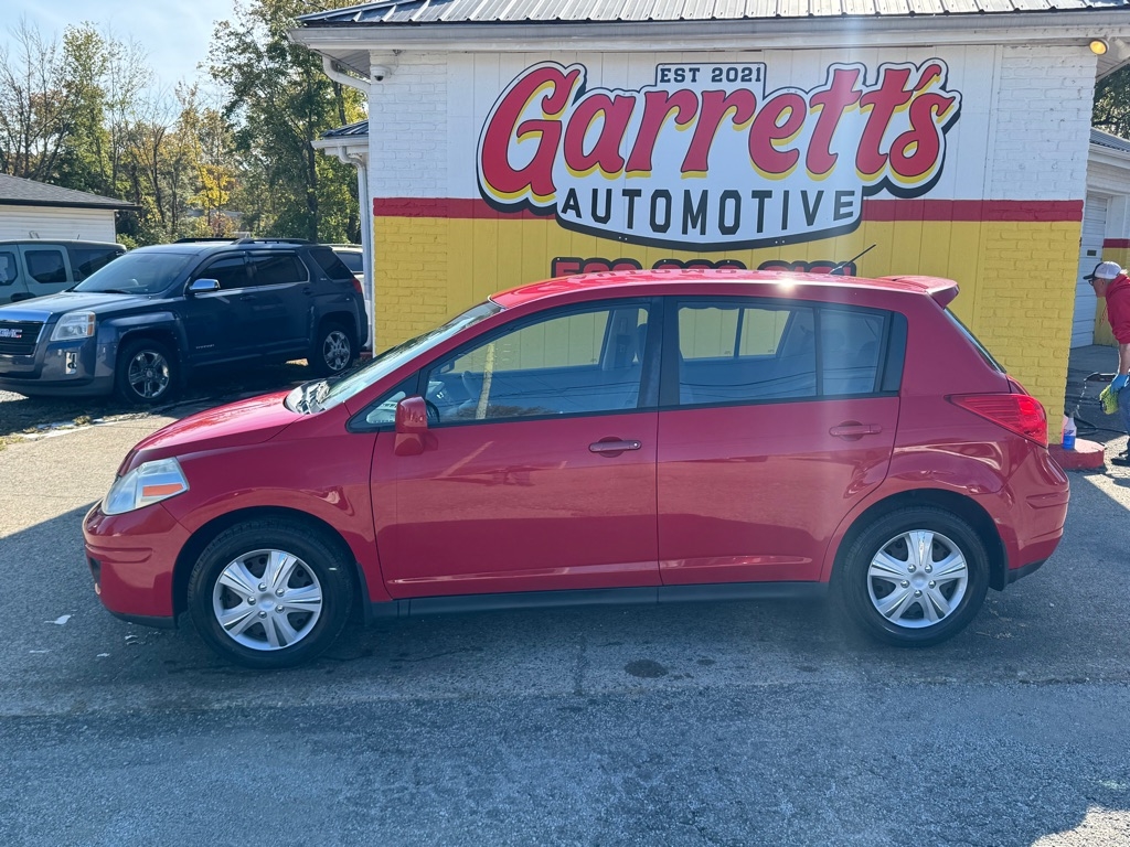 Nissan Versa  2009