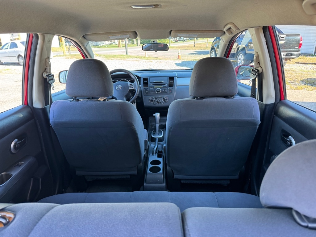 Nissan Versa  2009