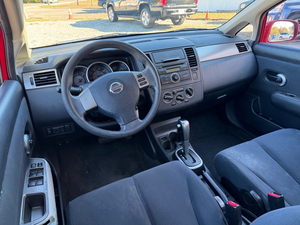 Nissan Versa  2009