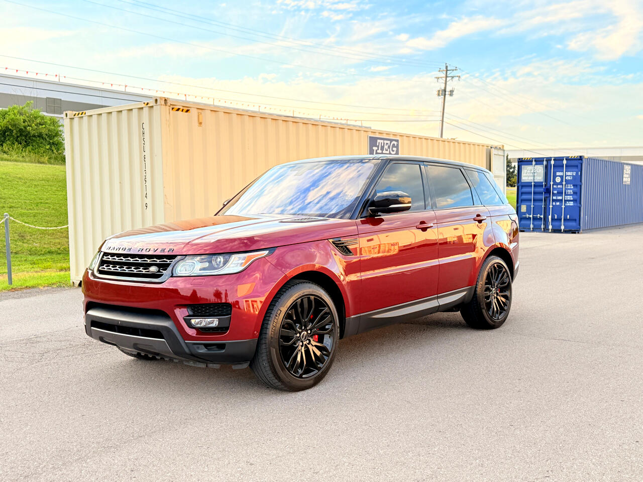 2016 Land Rover Range Rover Sport Supercharged Dynamic photo 3