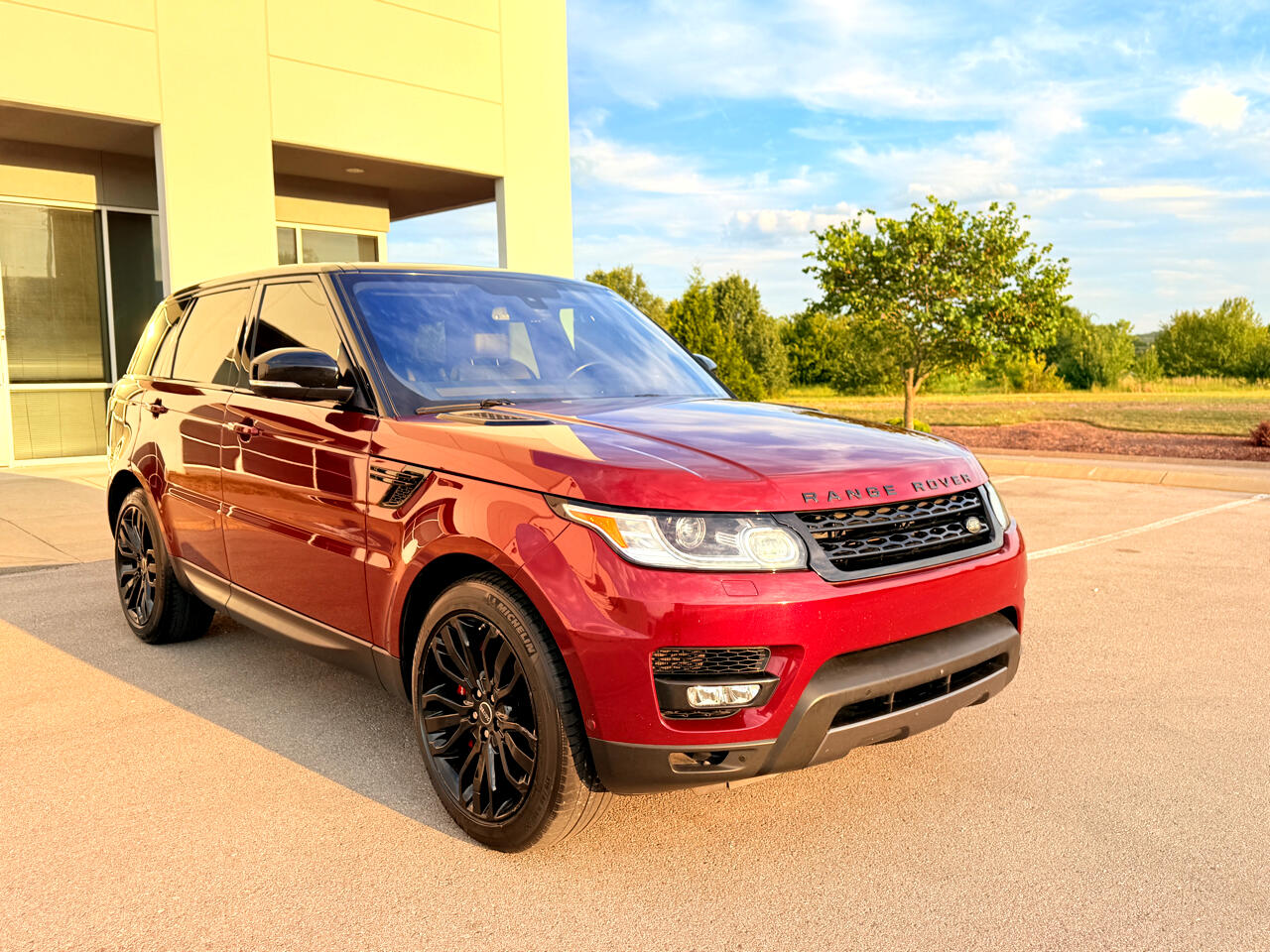 2016 Land Rover Range Rover Sport Supercharged Dynamic photo 11