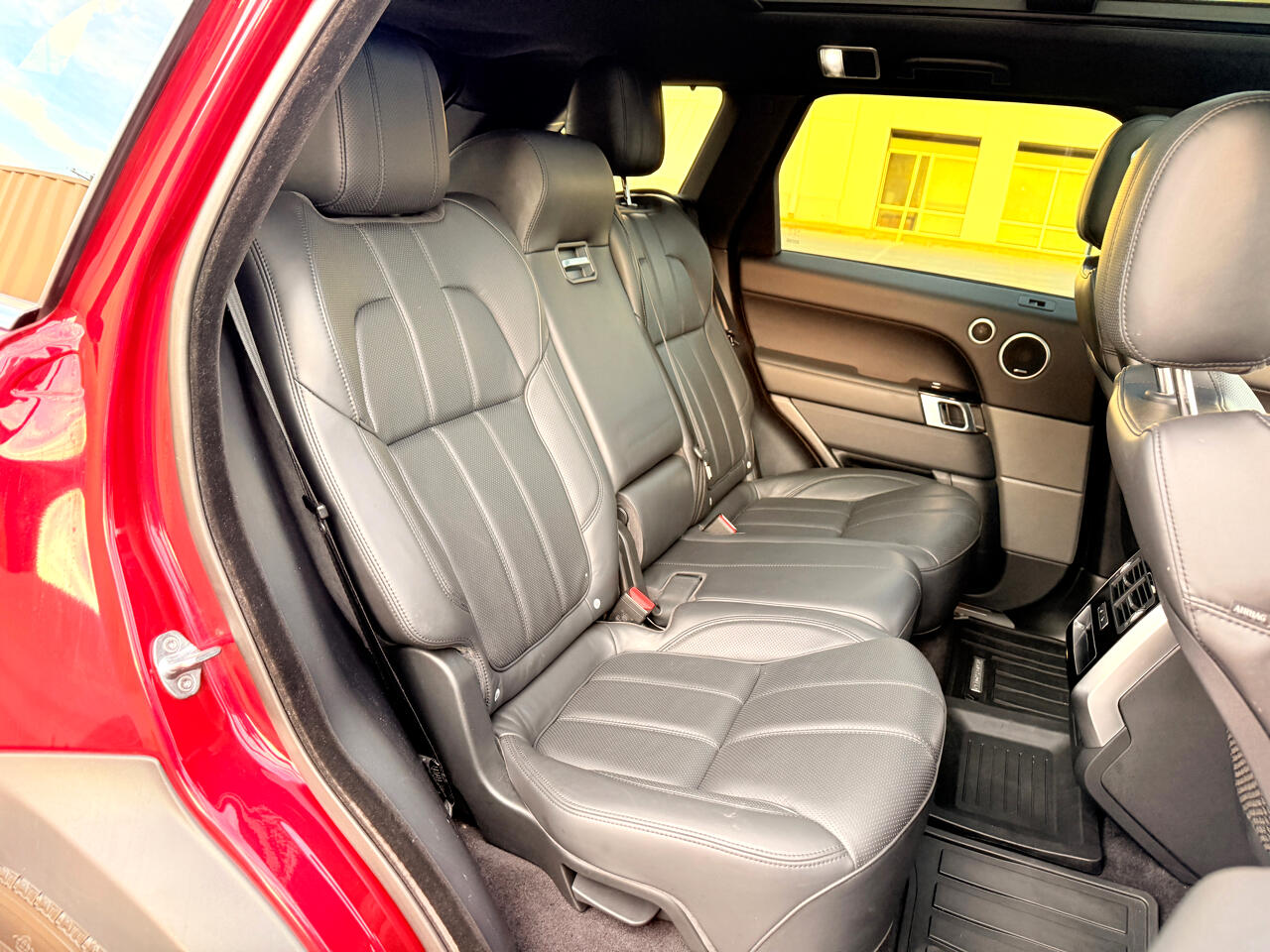 2016 Land Rover Range Rover Sport Supercharged Dynamic photo 19
