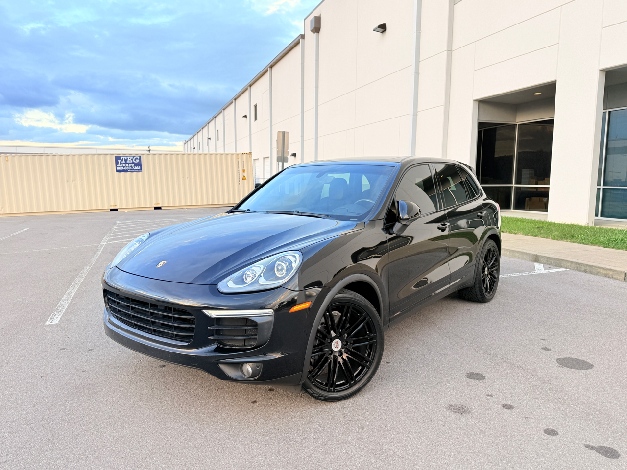 2016 Porsche Cayenne photo 24