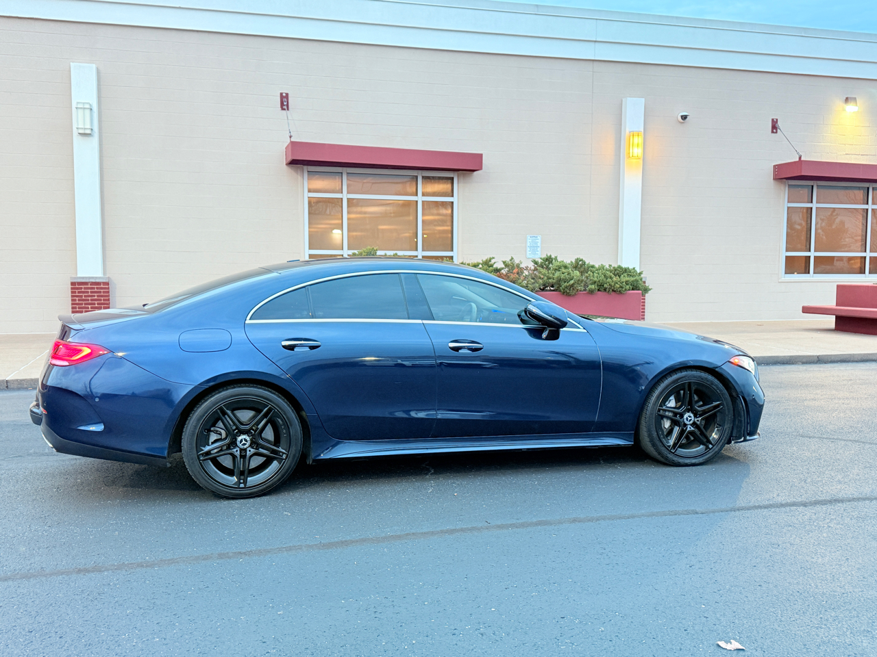 Mercedes-Benz CLS  2019