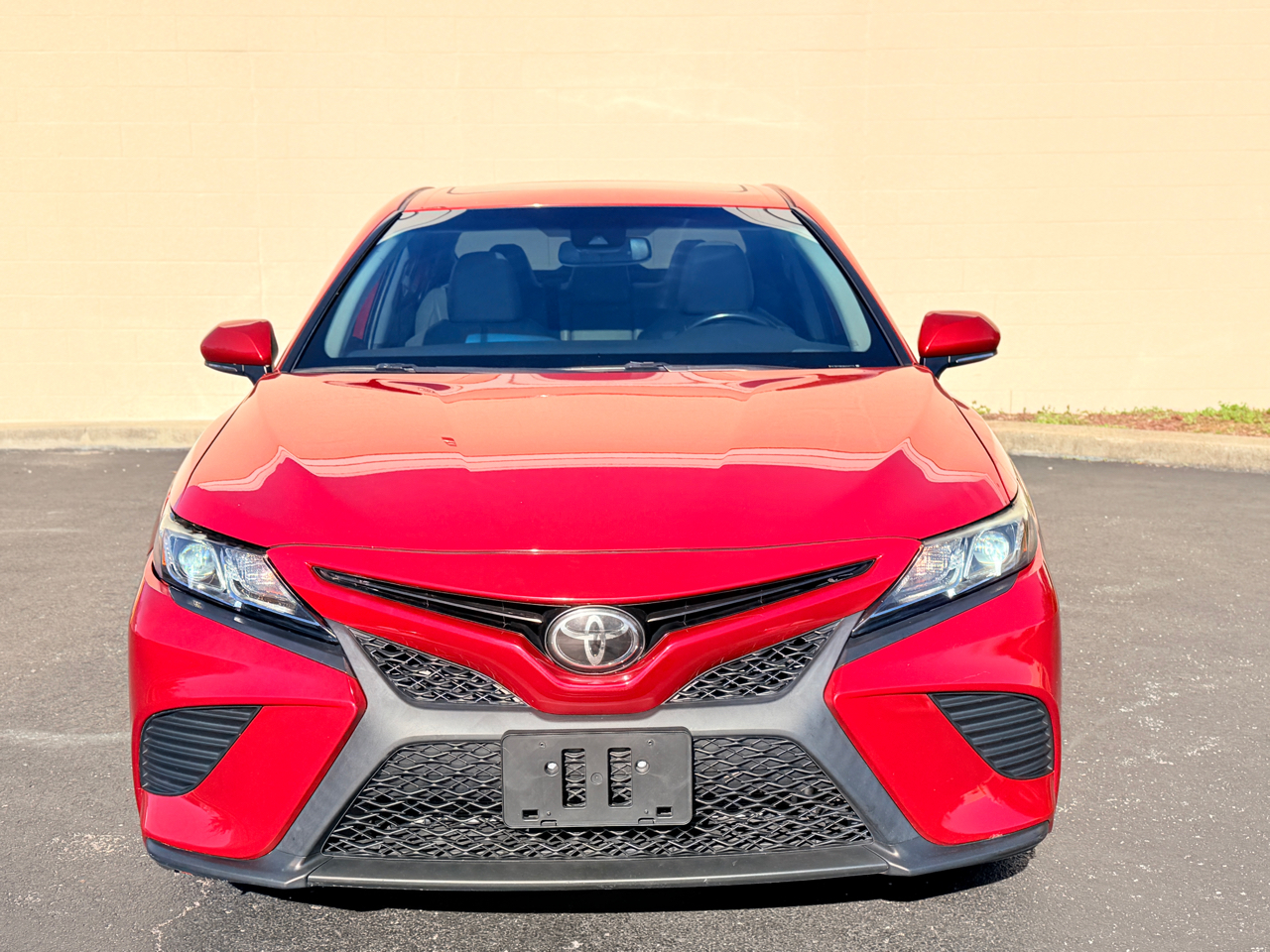 Toyota Camry  2019