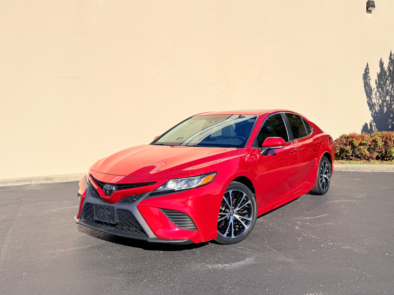 Toyota Camry  2019