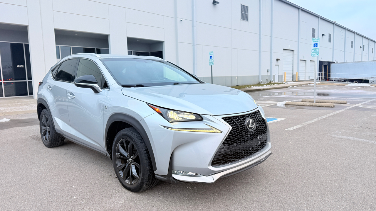 Lexus NX 200t  2017