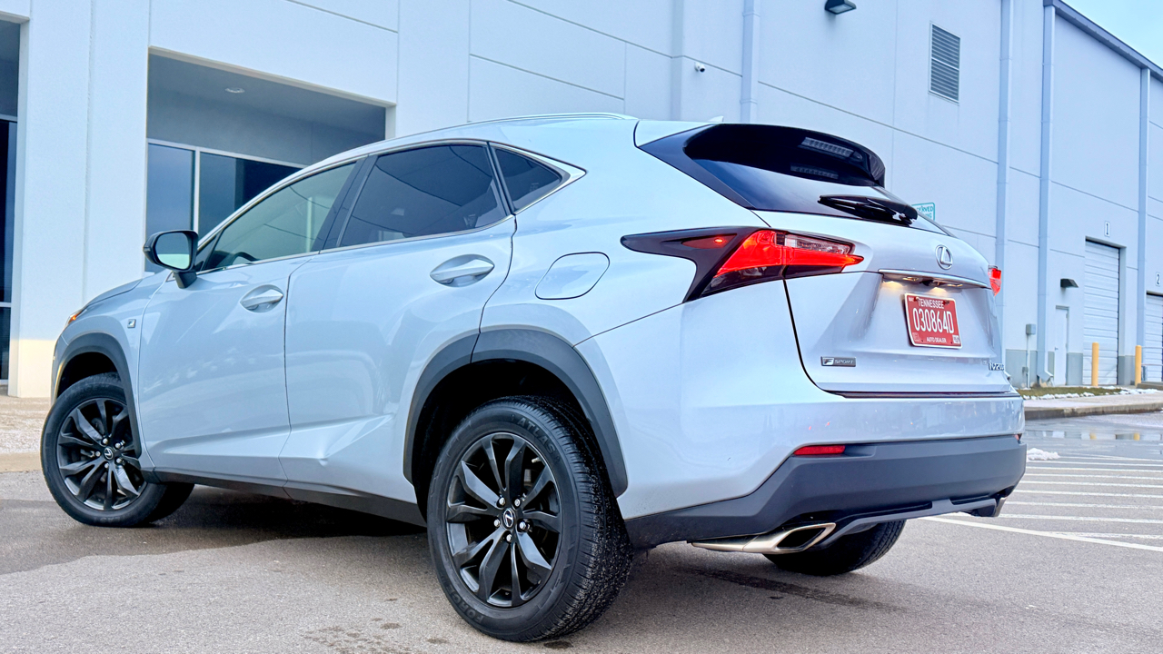 Lexus NX 200t  2017