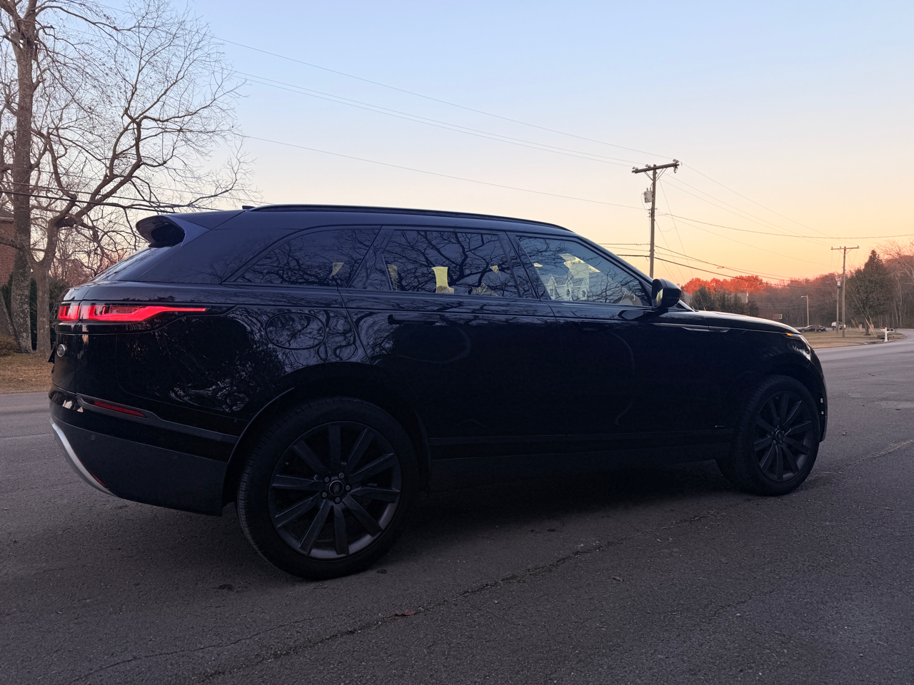 Land Rover Range Rover Velar  2018