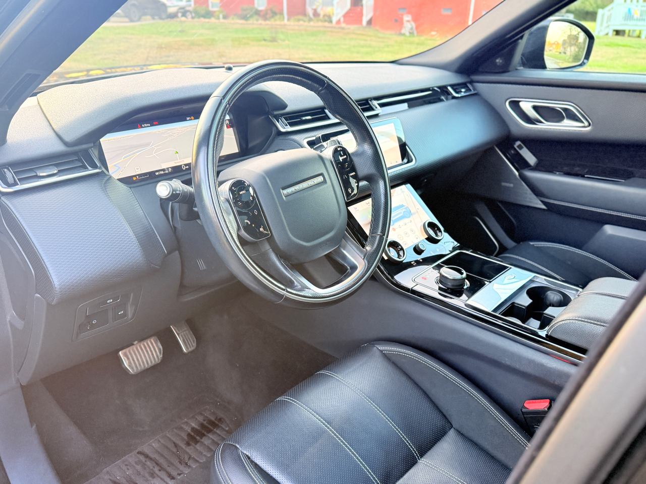 Land Rover Range Rover Velar  2018