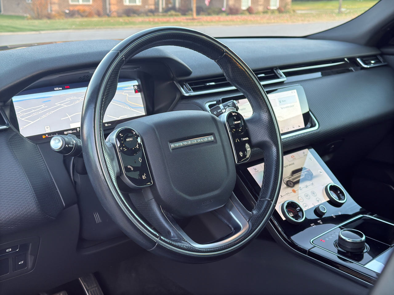 Land Rover Range Rover Velar  2018