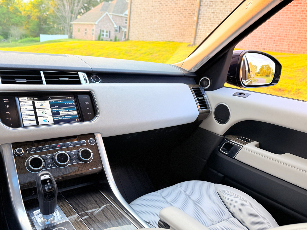 Land Rover Range Rover Sport  2016