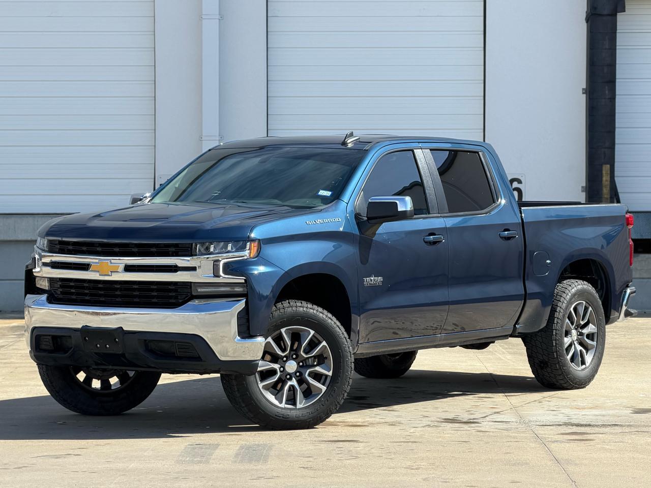 Chevrolet Silverado 1500 1LT Crew Cab 2WD 2021