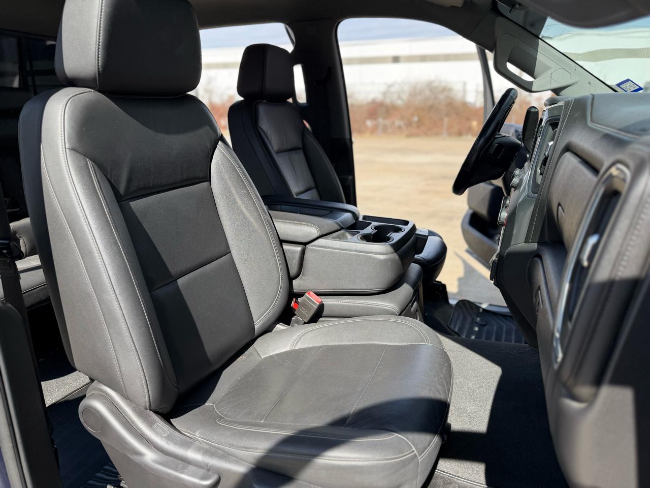 Chevrolet Silverado 1500 1LT Crew Cab 2WD 2021