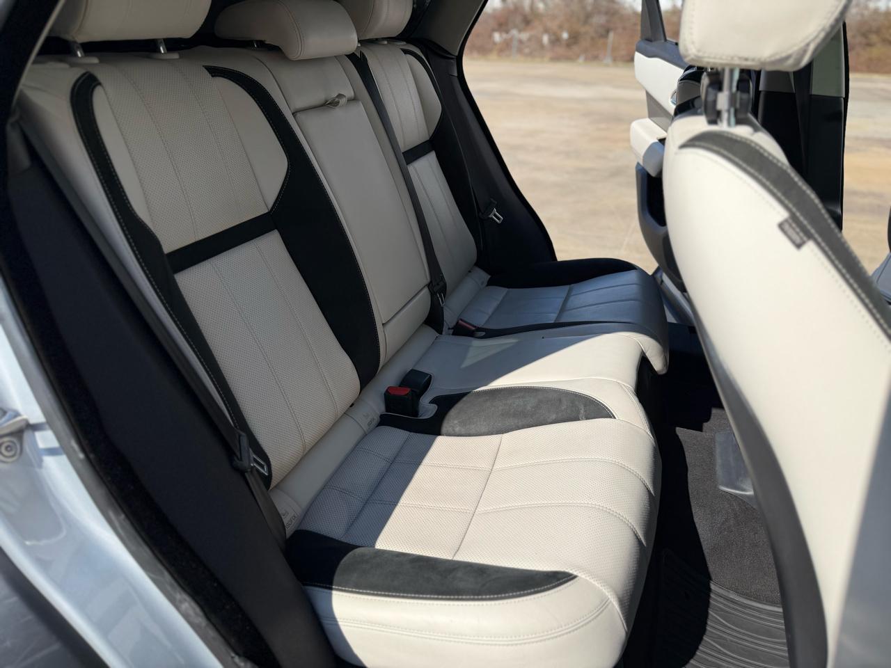 Land Rover Range Rover Velar S 2021