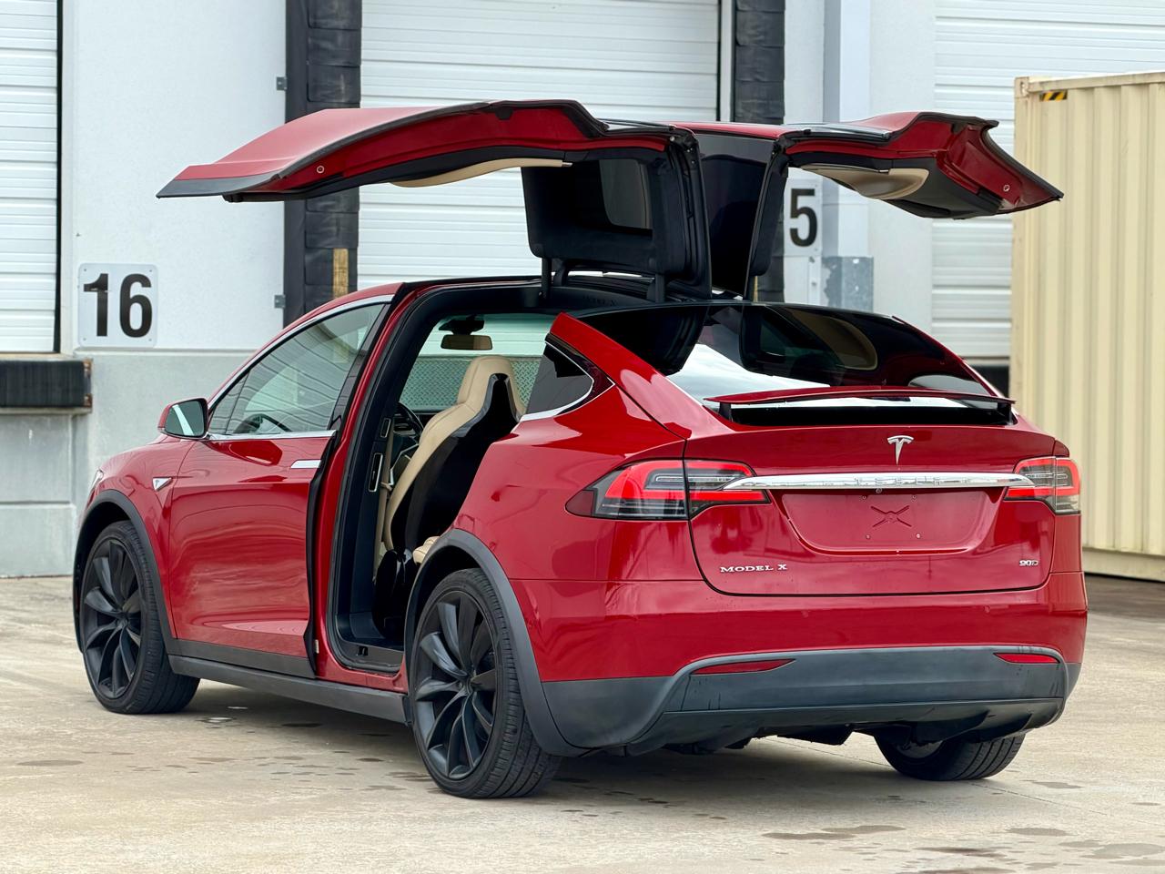Tesla Model X  2016