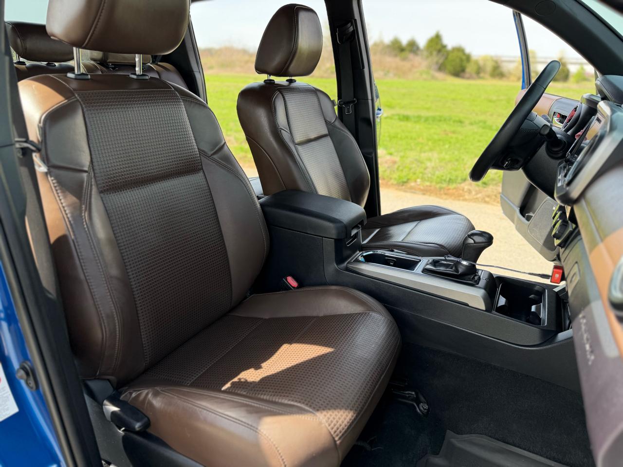 Toyota Tacoma Limited Double Cab V6 6AT 2WD 2018