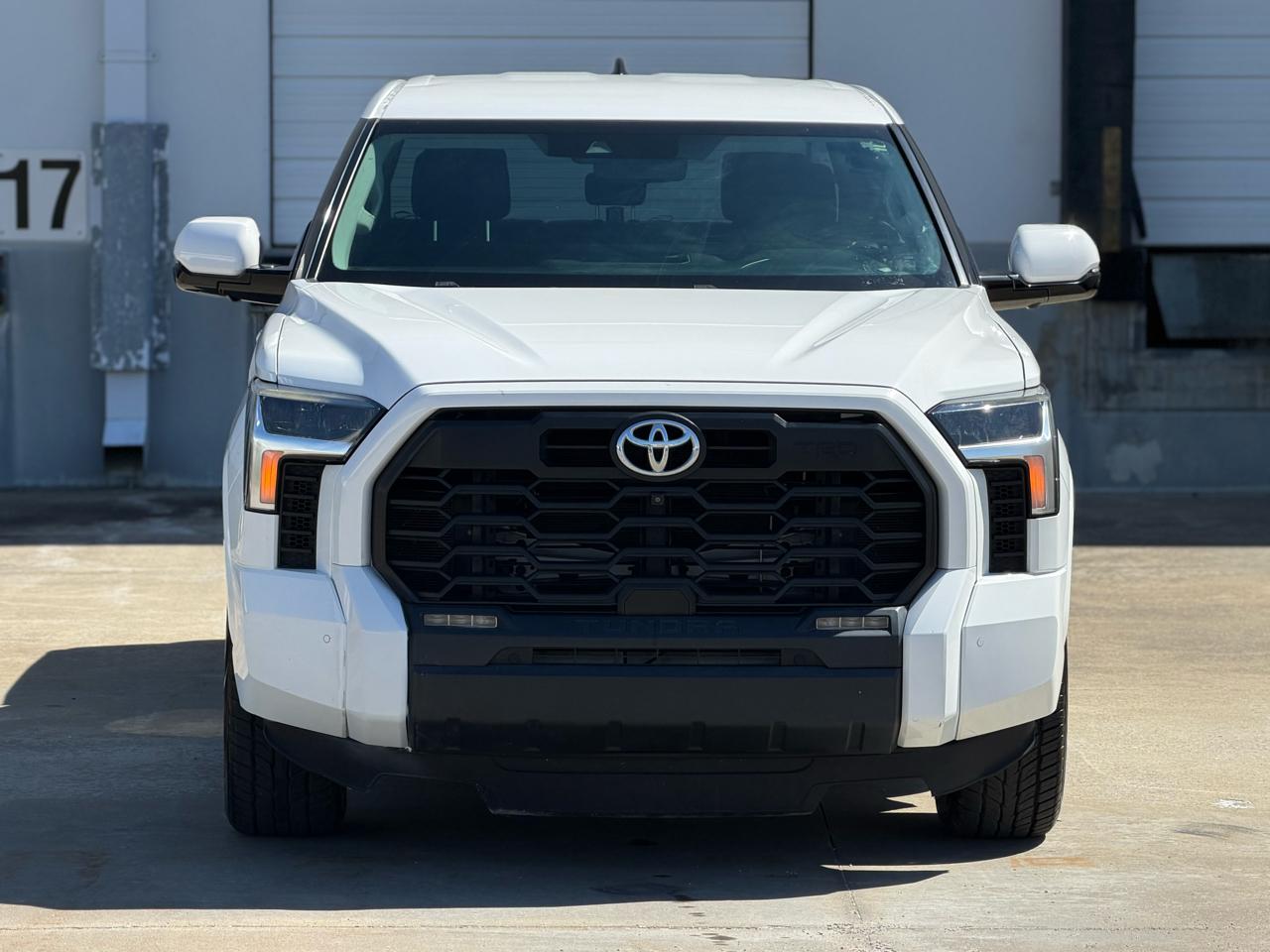 Toyota Tundra SR5 CrewMax 2WD 2022